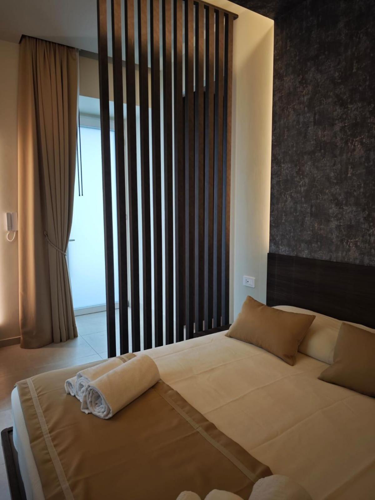 באקולי Shanti Rooms & Apartments Castello מראה חיצוני תמונה
