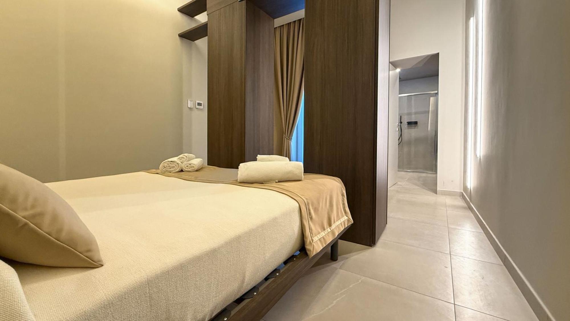 באקולי Shanti Rooms & Apartments Castello מראה חיצוני תמונה